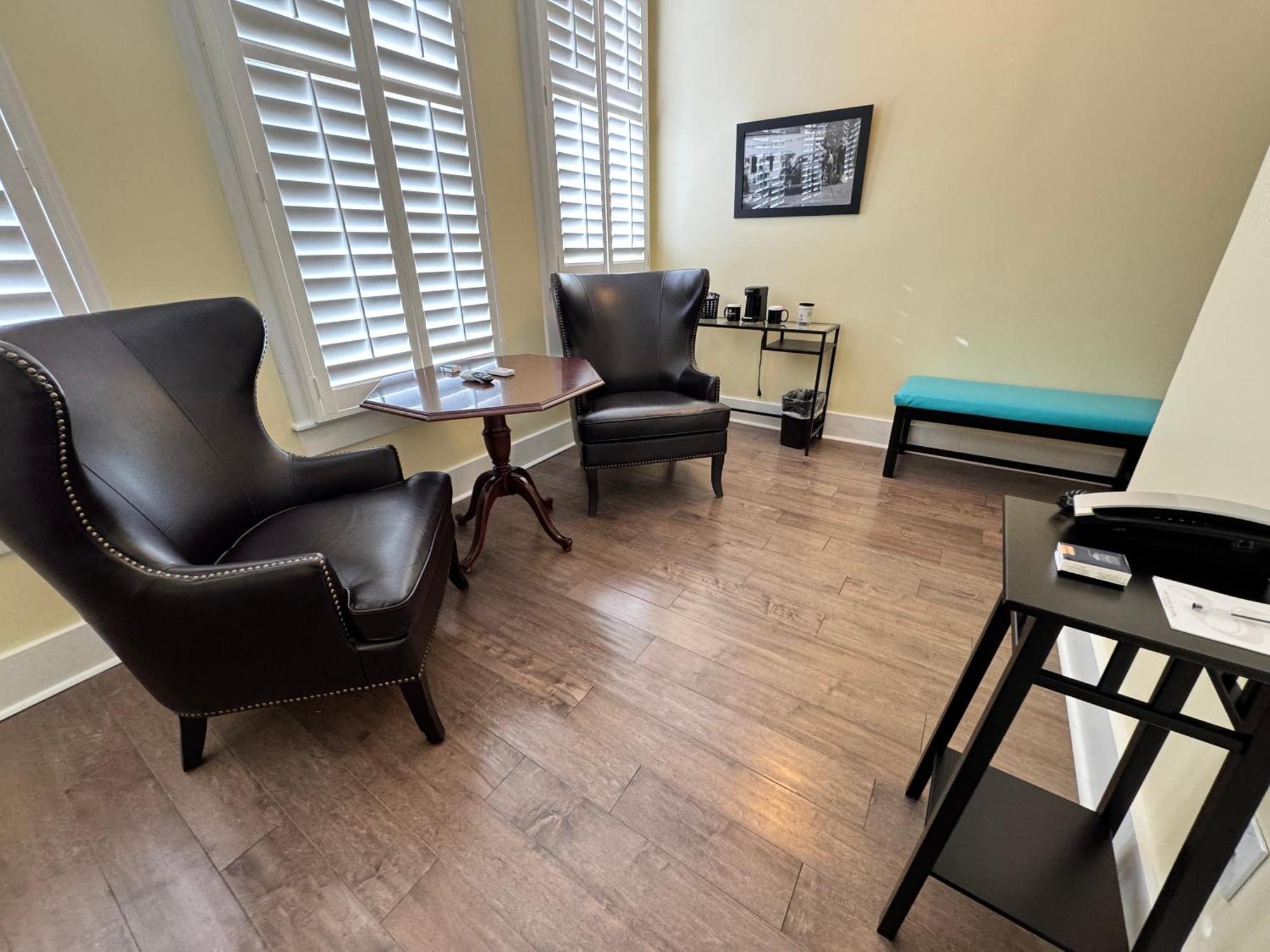 The Sherman Inn Batesville المظهر الخارجي الصورة